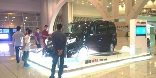 豪任性！江淮汽車包了大半年展位做高鐵廣告！