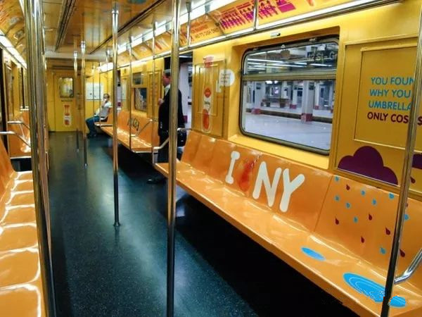 地鐵車廂內(nèi)海報(bào)廣告 地鐵車廂內(nèi)海報(bào)廣告