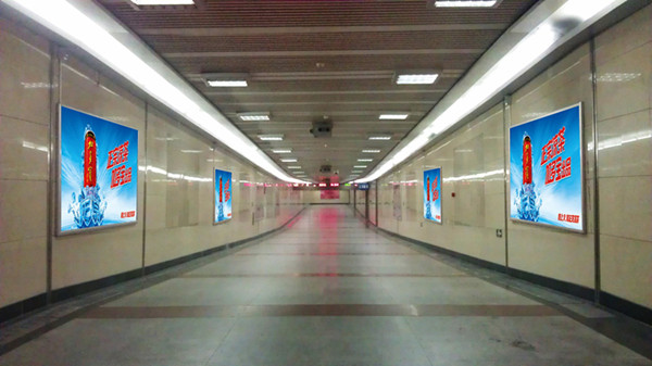 廣州火車站廣告 廣州火車站廣告