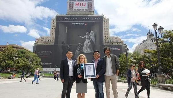 戶外廣告 戶外廣告