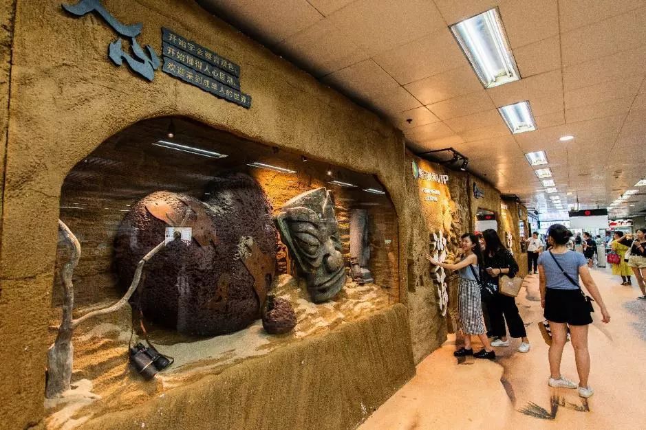 騰訊視頻上海地鐵廣告 騰訊視頻上海地鐵廣告