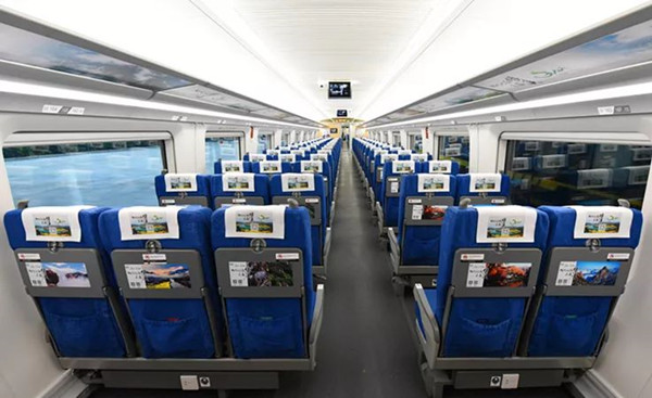 績(jī)溪高鐵廣告