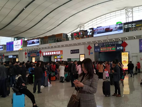 洽洽食品深圳北站高鐵廣告 洽洽食品深圳北站高鐵廣告