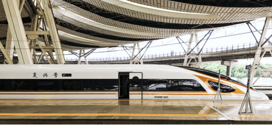 復(fù)興號(hào)高鐵列車
