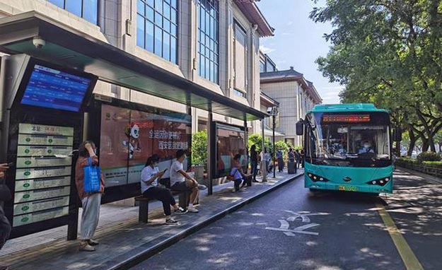 西安公交候車亭廣告投放需要多少錢？