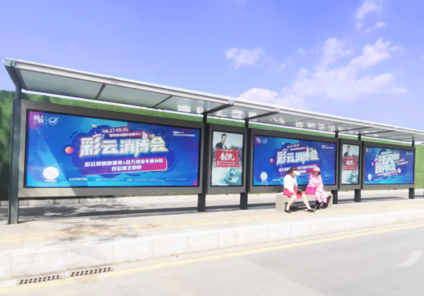 昆明公交候車亭廣告價格多少錢？昆明公交站臺廣告燈箱尺寸？