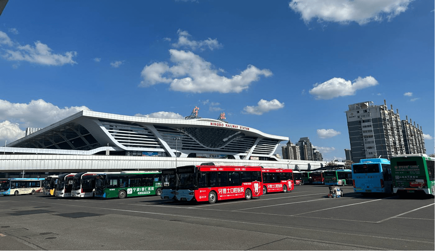 寧波公交車巴士廣告價(jià)格收費(fèi)多少錢？寧波公交車身廣告案例優(yōu)勢(shì)
