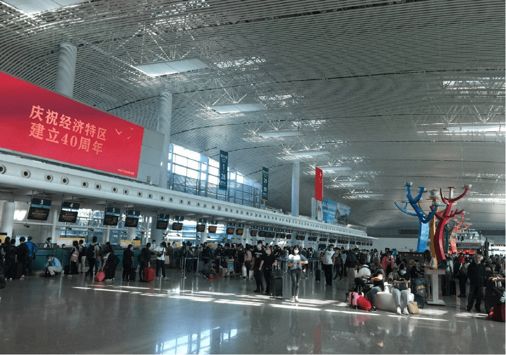 揭陽(yáng)潮汕機(jī)場(chǎng)廣告價(jià)格收費(fèi)多少錢(qián)？潮汕機(jī)場(chǎng)出發(fā)到達(dá)春運(yùn)熱門(mén)廣告
