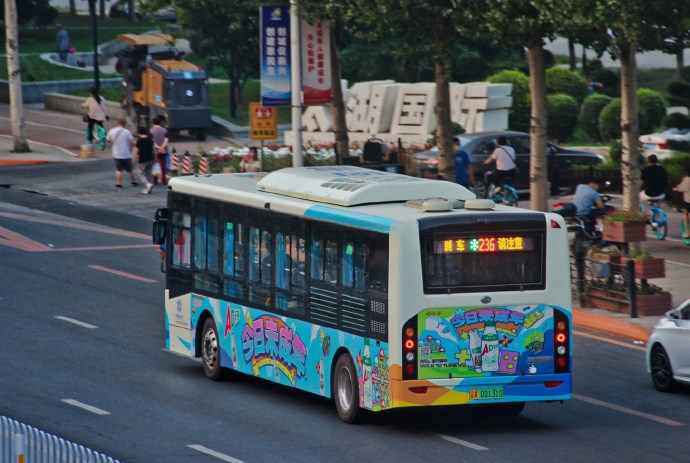 沈陽公交車巴士廣告價格收費標(biāo)準(zhǔn)，沈陽公交車身貼廣告案例優(yōu)勢