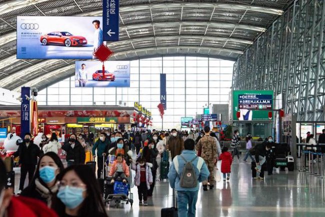 成都雙流機(jī)場(chǎng)廣告價(jià)格收費(fèi)，成都機(jī)場(chǎng)春運(yùn)出發(fā)廣告LED大屏優(yōu)勢(shì)