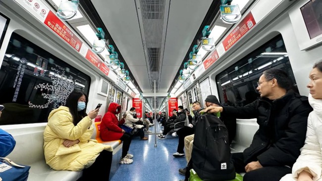北京地鐵列車廣告案例裝修家裝行業(yè)案例圖，北京地鐵廣告價(jià)格收費(fèi)