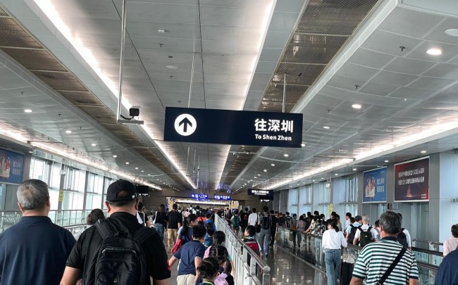 深圳福田口岸廣告價格收費標(biāo)準(zhǔn)，福田口岸入境必經(jīng)通道廣告