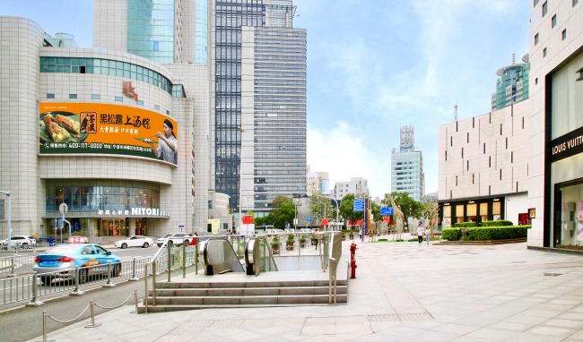 寧波LED大屏廣告價(jià)格，寧波天一和義江薈151鄞州和邦戶外LED大屏廣告