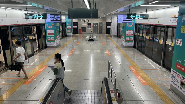 深圳地鐵4號線福田口岸站臺包柱廣告投放案例，深圳地鐵廣告價格