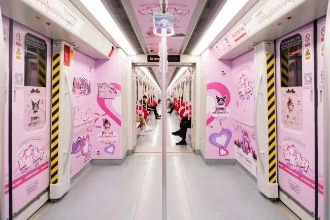 昆明地鐵車廂創(chuàng)意內(nèi)包車貼廣告投放案例，昆明地鐵列車廣告價(jià)格