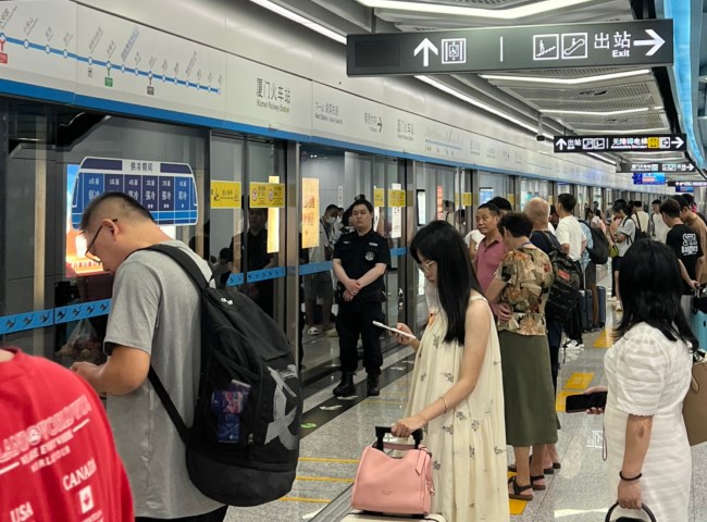 廈門地鐵播音導(dǎo)向廣告價格，廈門地鐵列車站臺語音播報