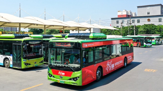 安陽(yáng)公交廣告車(chē)身貼紙案例，安陽(yáng)公交車(chē)巴士廣告投放價(jià)格