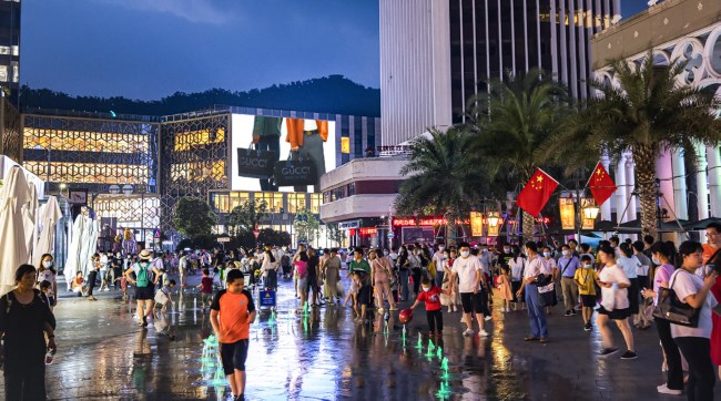 深圳南山蛇口海山世界LED廣告投放，深圳LED大屏廣告價(jià)格