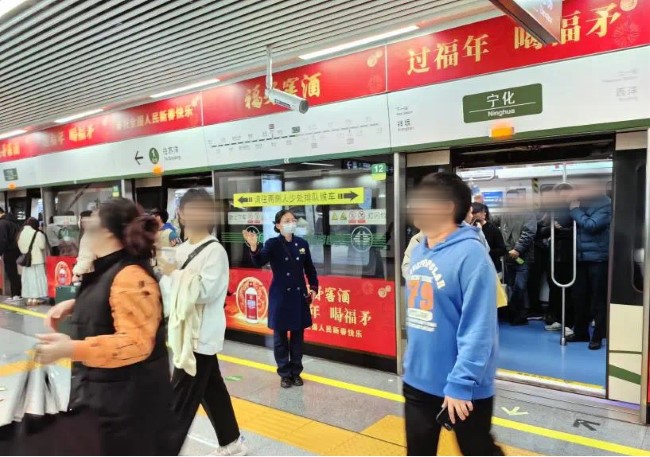 福州1號線列車播音導(dǎo)向廣告價格，福州地鐵站臺語音廣告