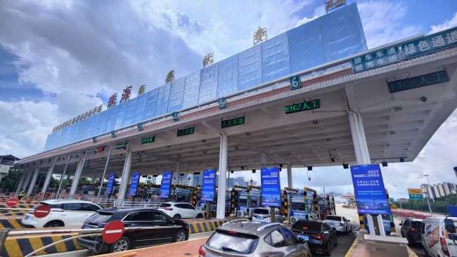 珠海高速收費站LED廣告投放優(yōu)勢，珠海收費站聯(lián)播屏廣告價格