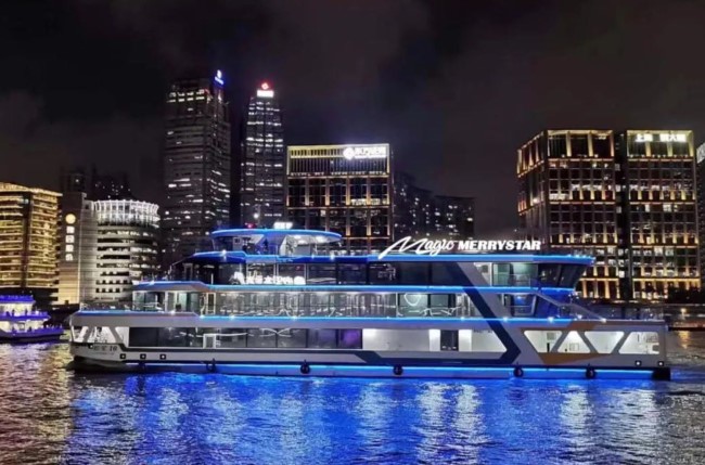 上海黃浦江游船招牌廣告投放，上海外灘游輪外船身廣告價格