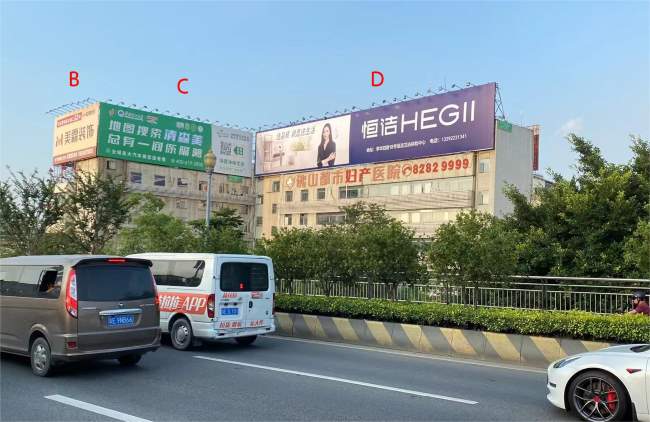 佛山大橋樓頂大牌廣告：城北門(mén)戶(hù)的流量高地優(yōu)勢(shì)