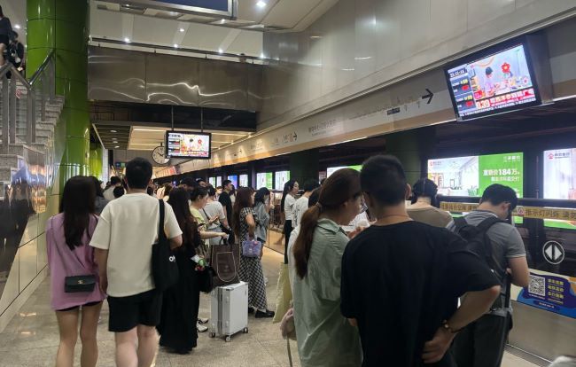 南京地鐵電視廣告：封閉空間的高頻溝通平臺