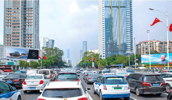 深圳福田L(fēng)ED大屏廣告有哪些？深圳福田市委市民中心華強(qiáng)北廣告價(jià)格